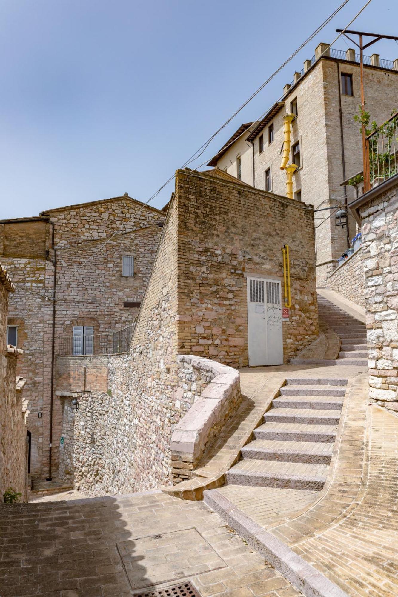 Rustic House, Con Patio E Giardino, Assisi Centro别墅 外观 照片